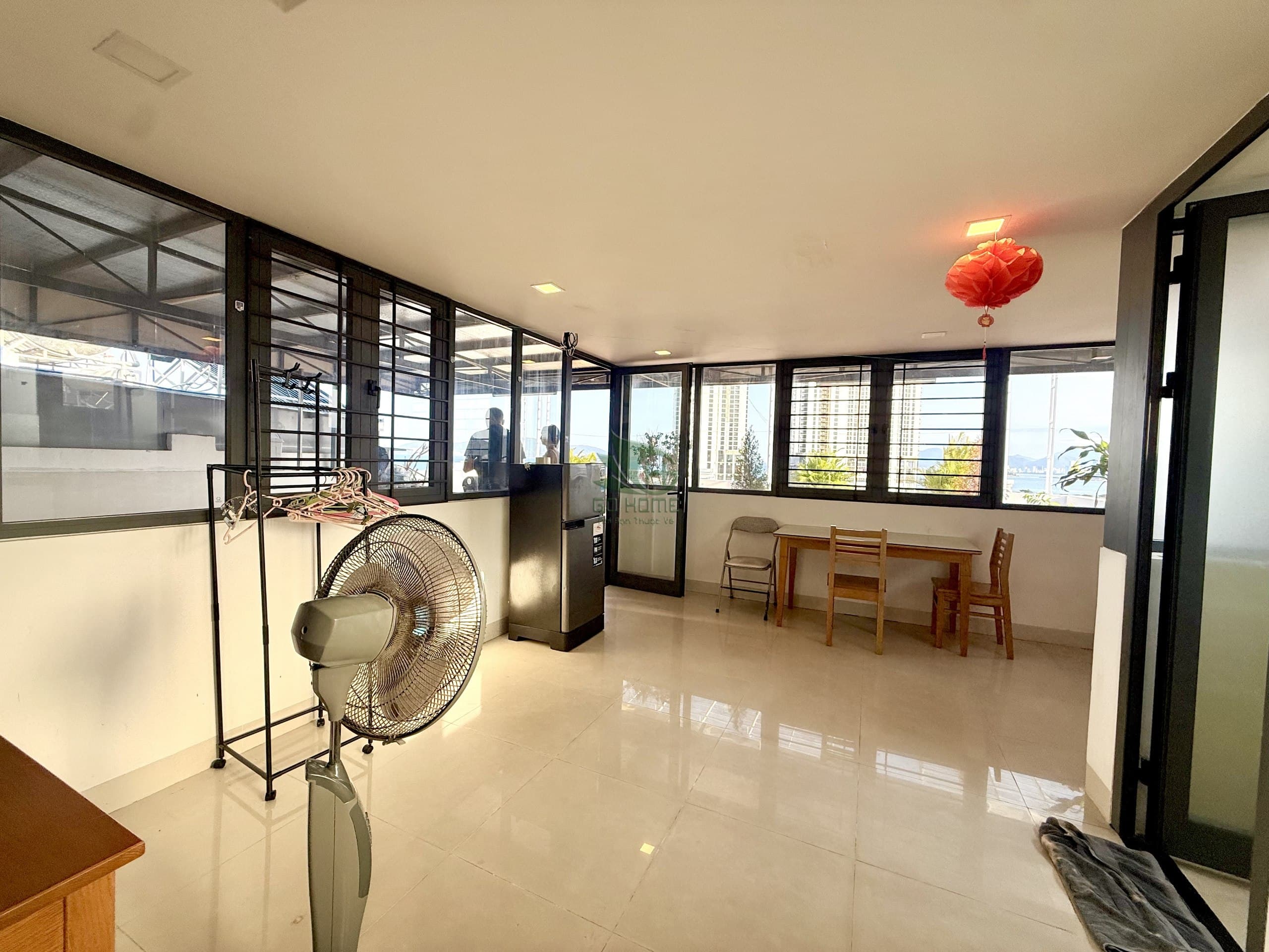 1-room apartment for rent — 2