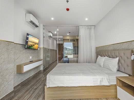 1 BR Apt — 3