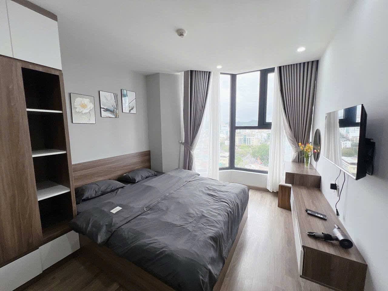 2 BR Apt — 3