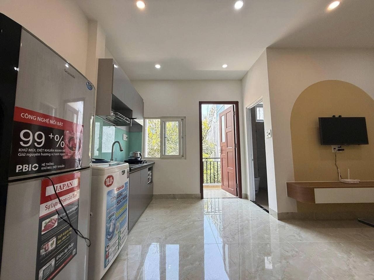1 BR Apt — 3