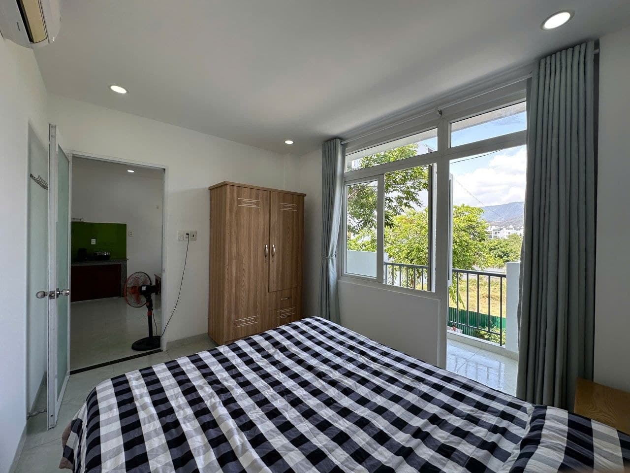 2 BR Apt — 2