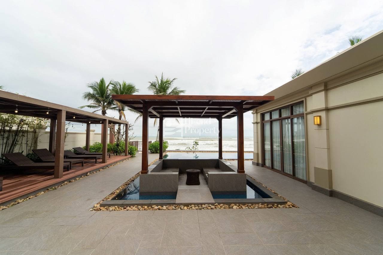 Villa — 3
