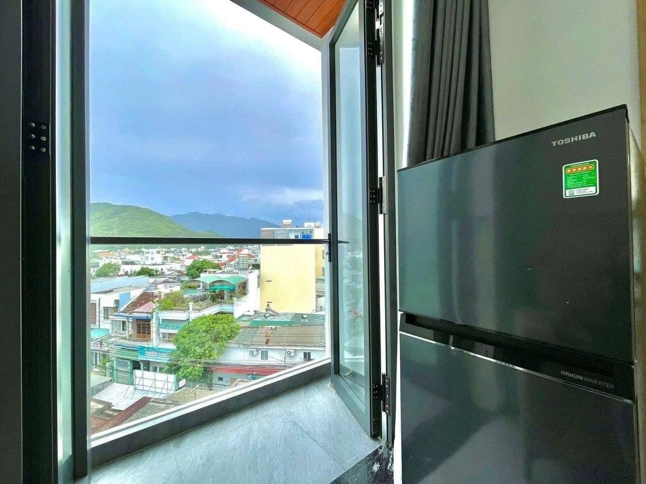 1 BR Apt — 2