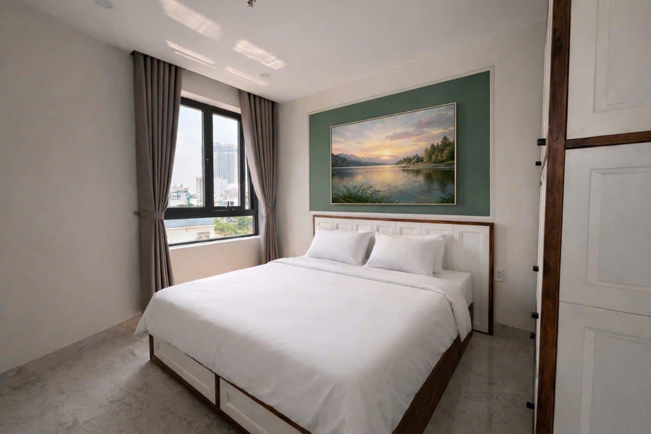 1 BR Apt — 2