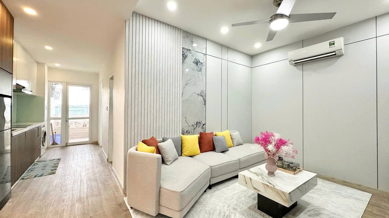 2 BR Apt — 4