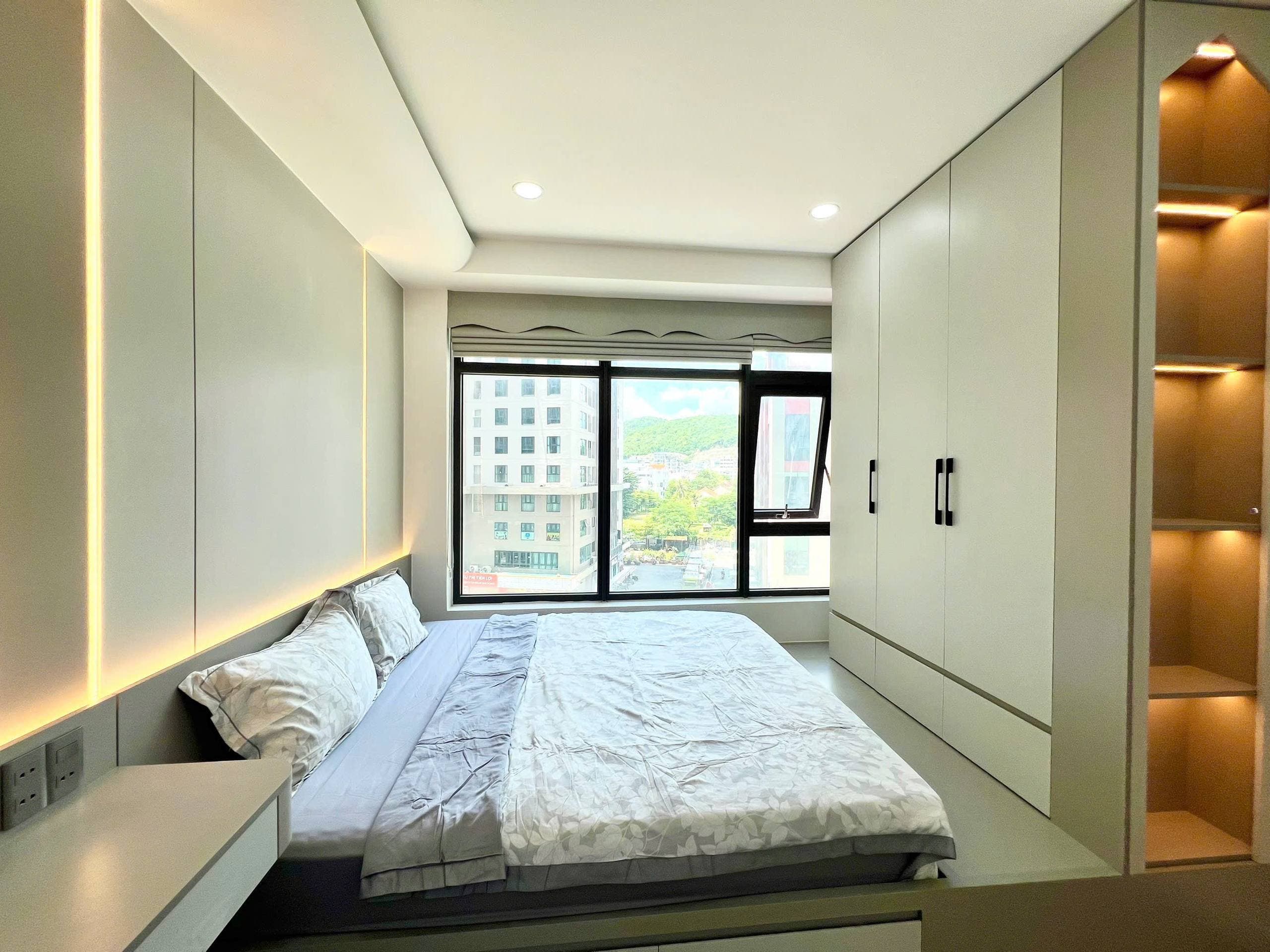 2 BR Apt — 3