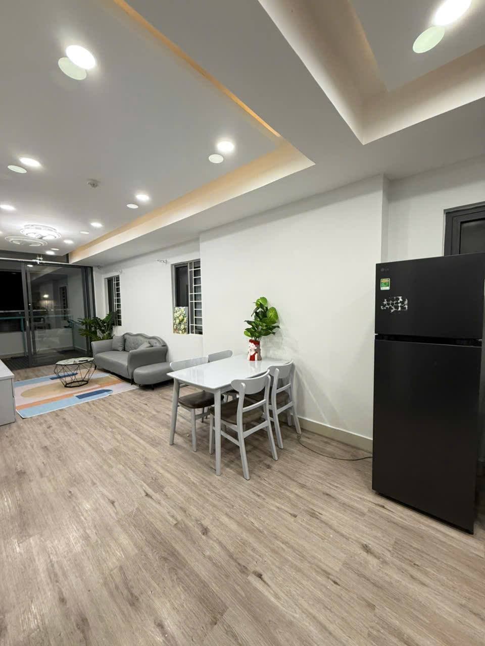 3 BR Apt — 2