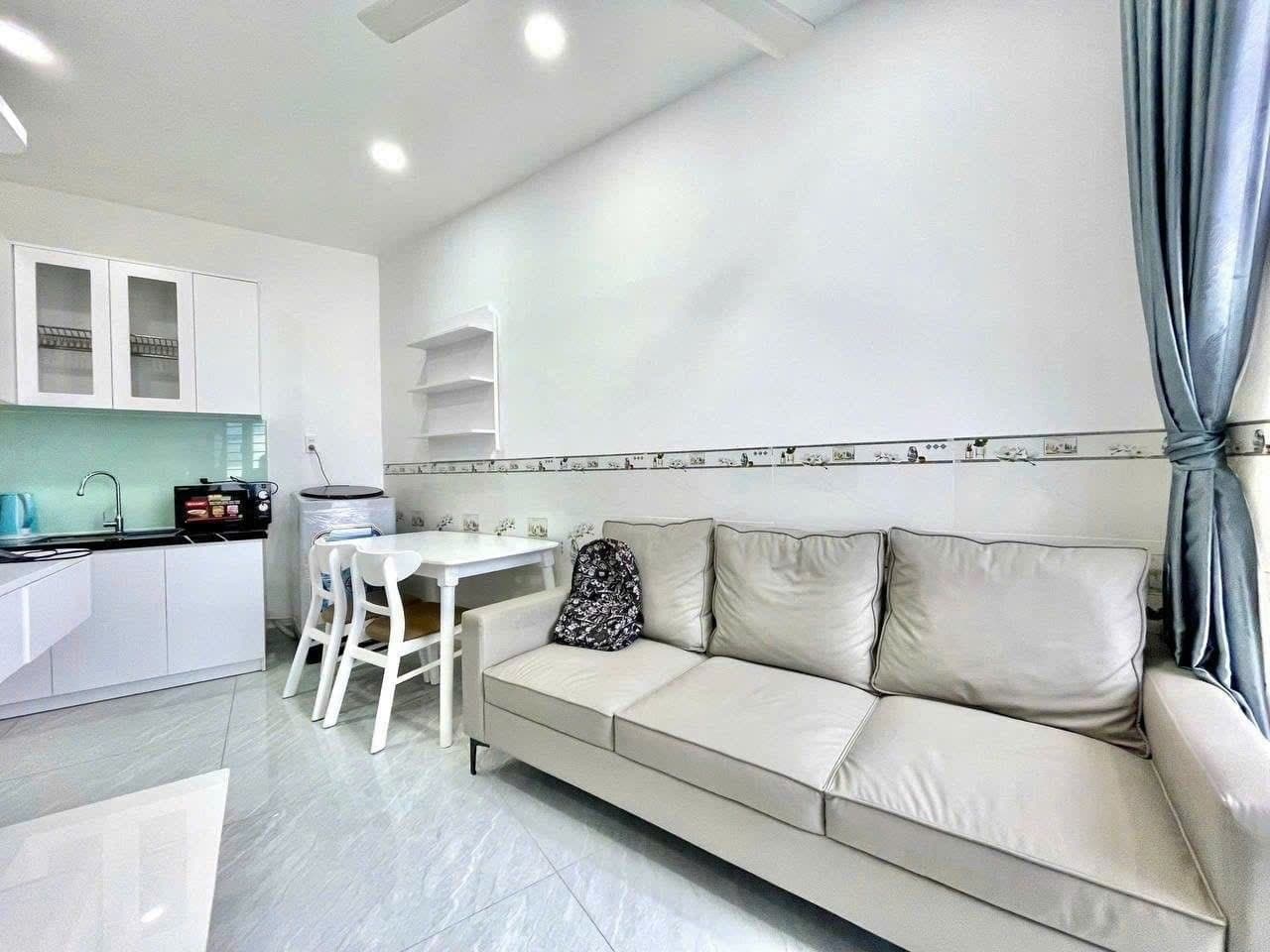 1 BR Apt