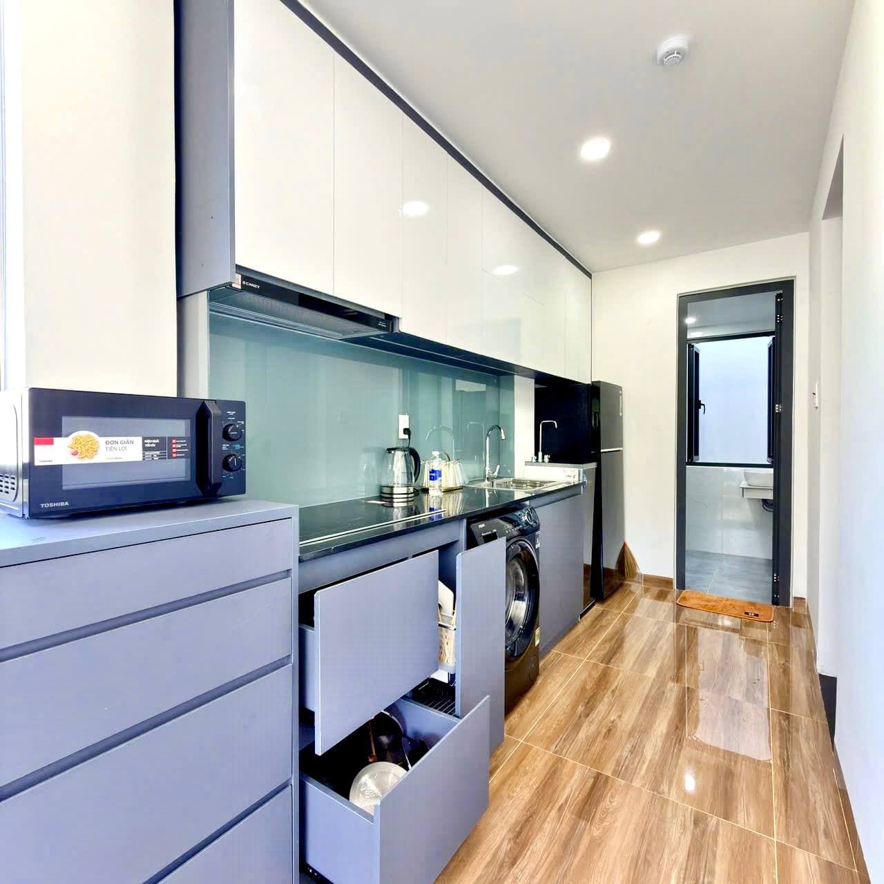 1 BR Apt