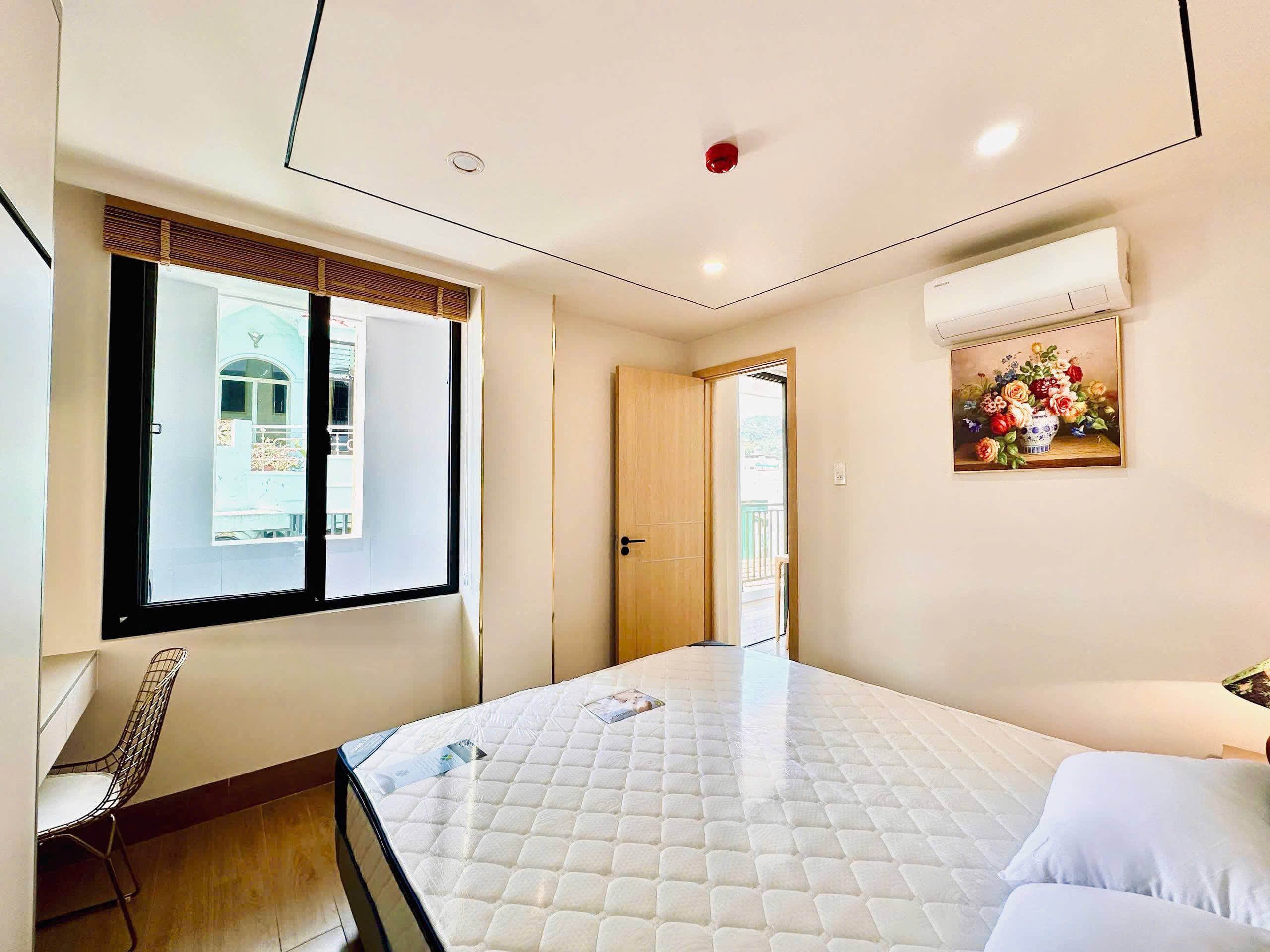 1 BR Apt — 3