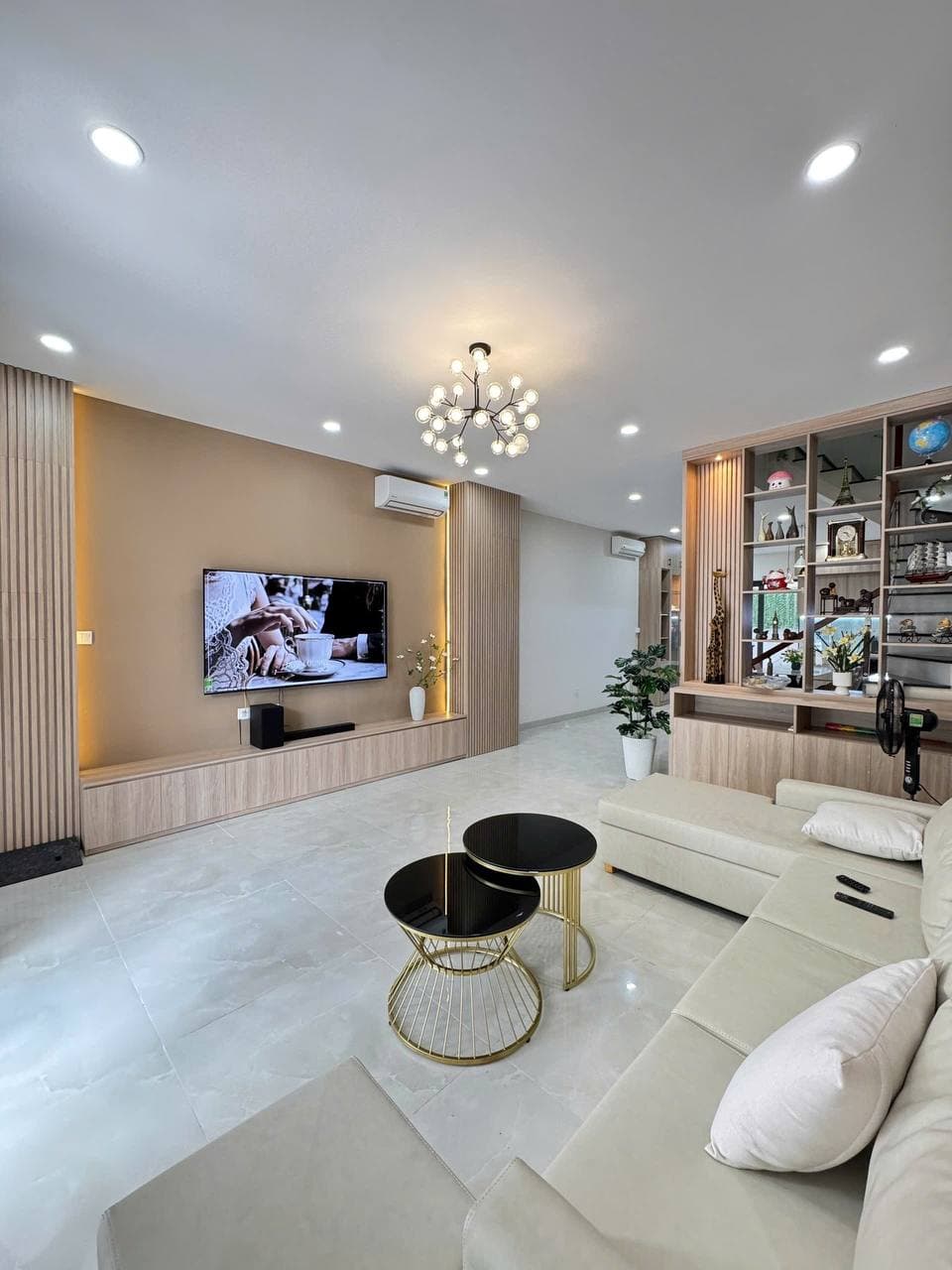 House for rent — 3