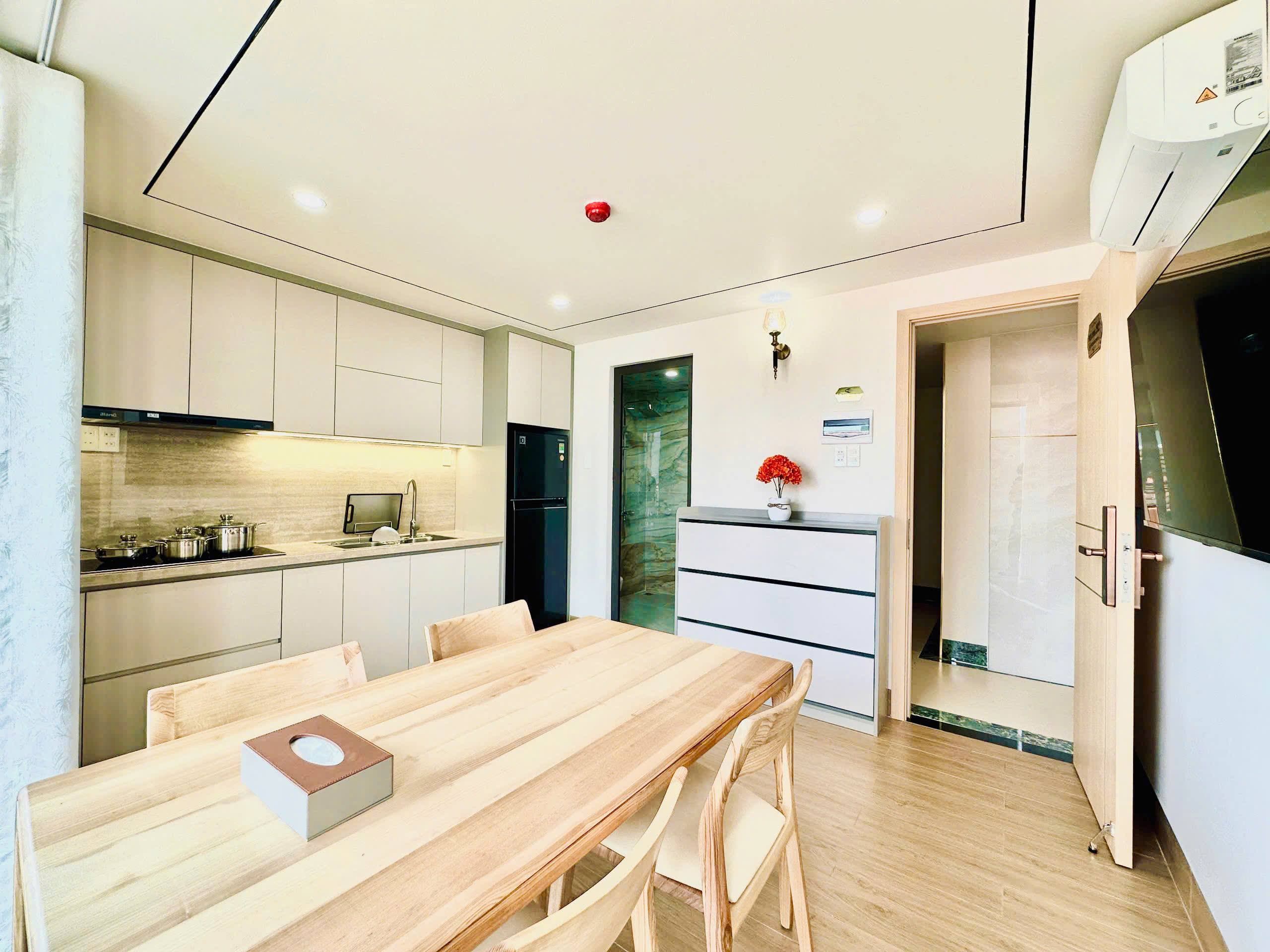 1 BR Apt — 5