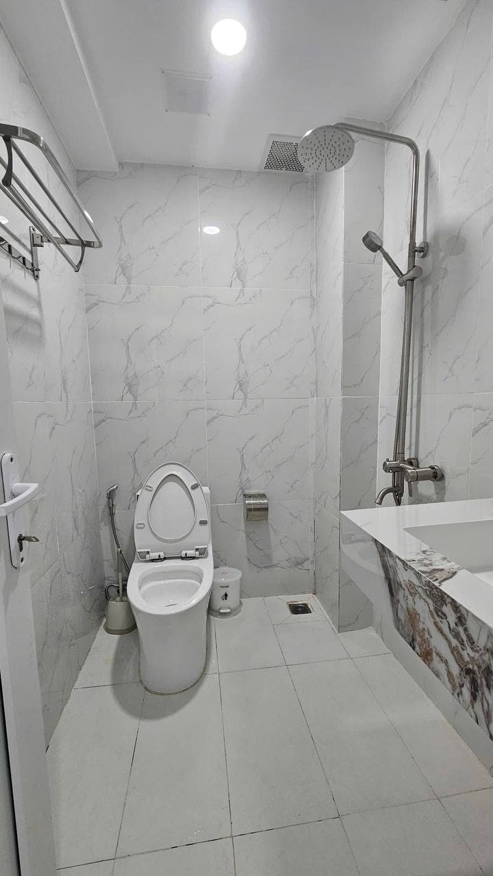 For rent: 2-room apartment — 5