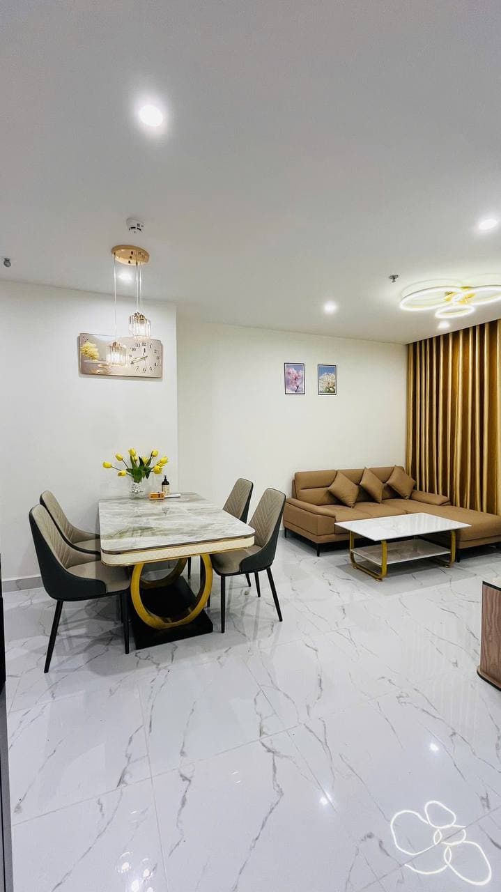 1 BR Apt — 3