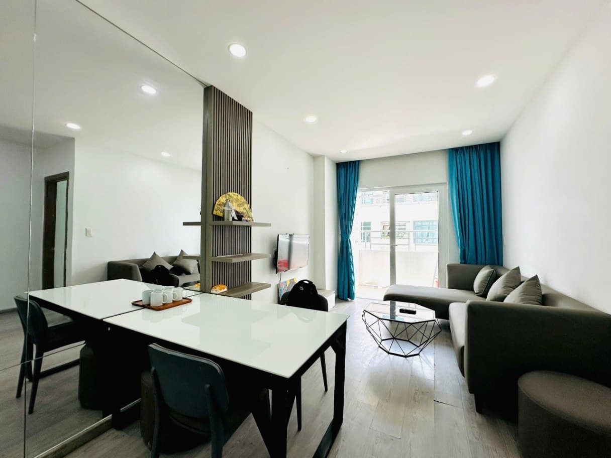 For rent: 2-room apartment — 2