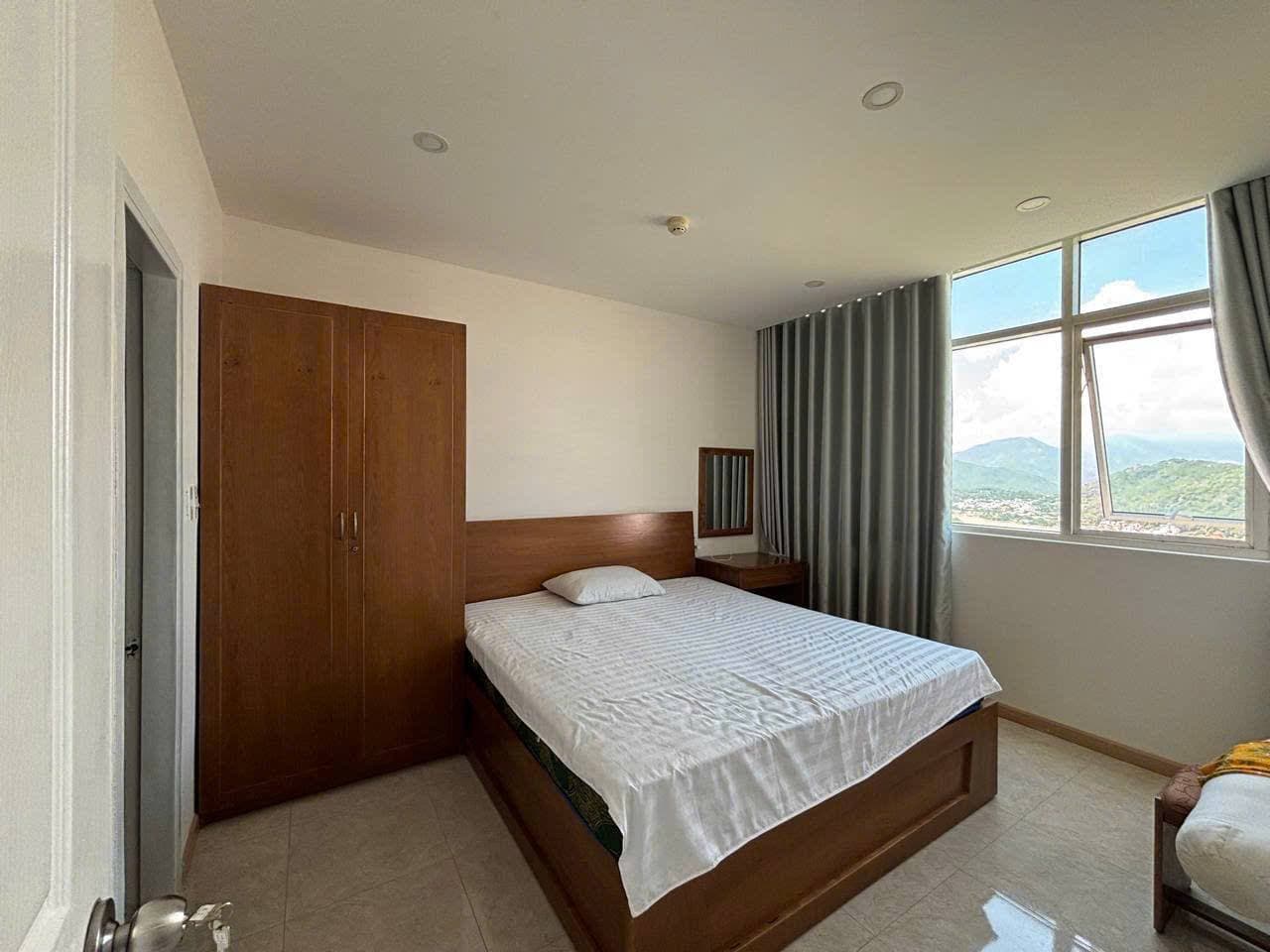 For rent 2-bedroom apartment — 4