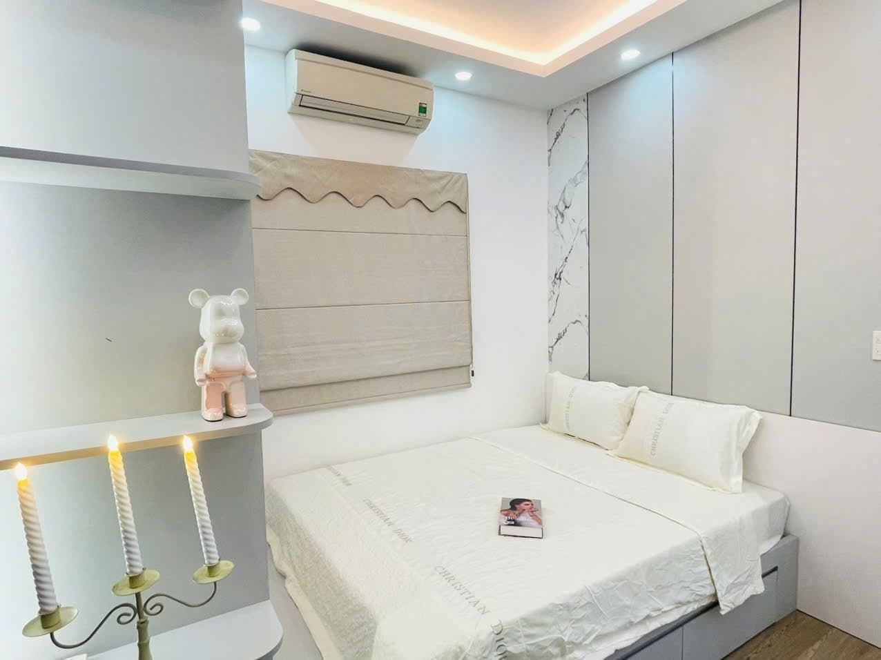 2 BR Apt — 5