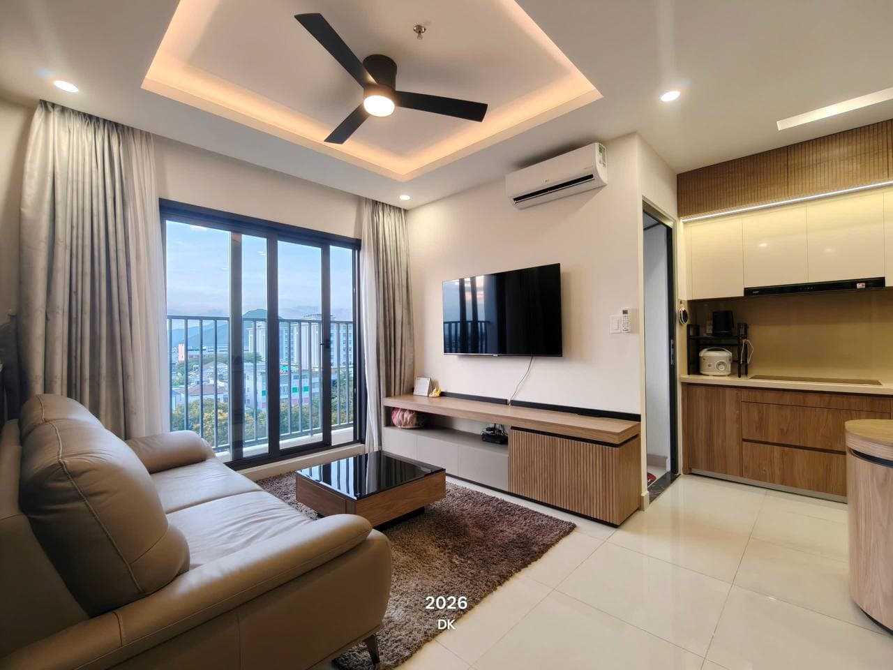 2 BR Apt