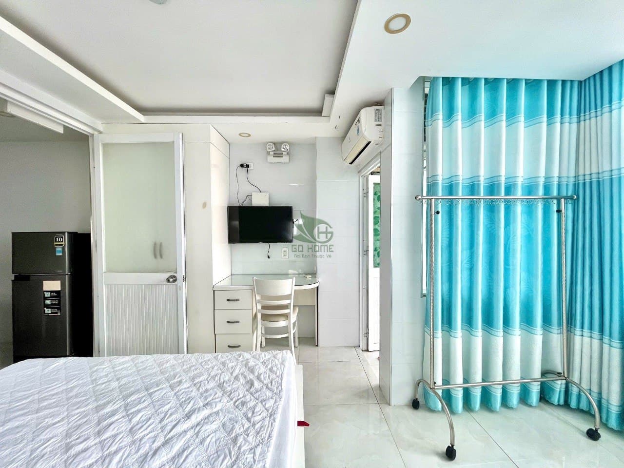 1 BR Apt — 3