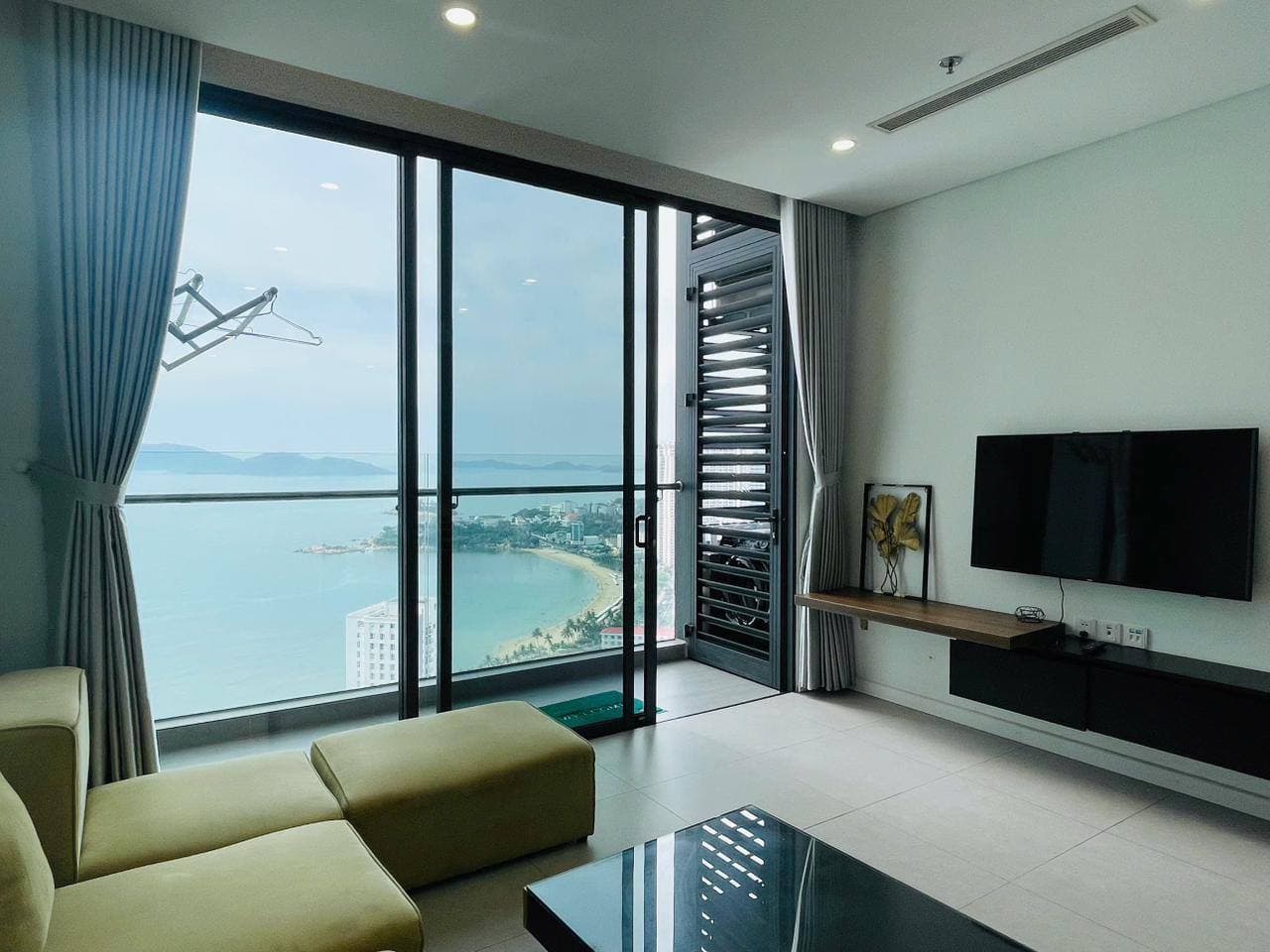 For rent 2-bedroom apartment — 4