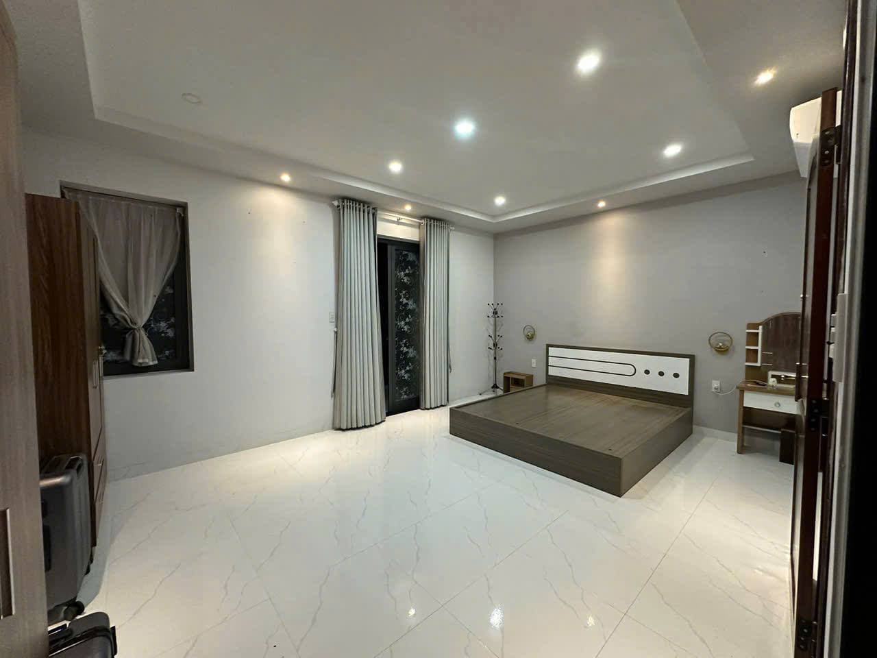 House for rent — 5