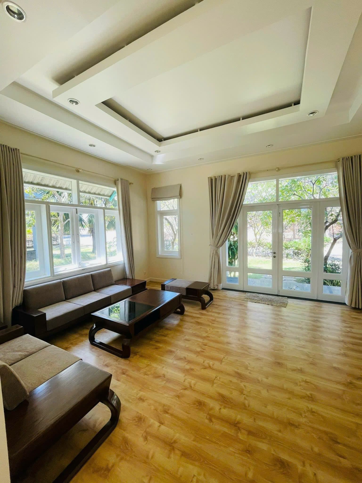 Villa — 2