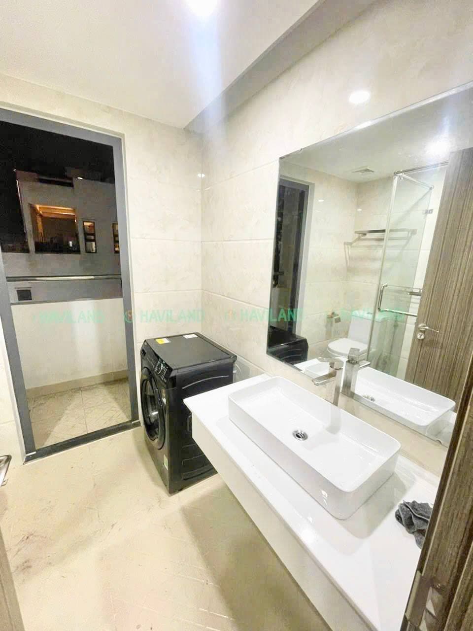 1 BR Apt — 5