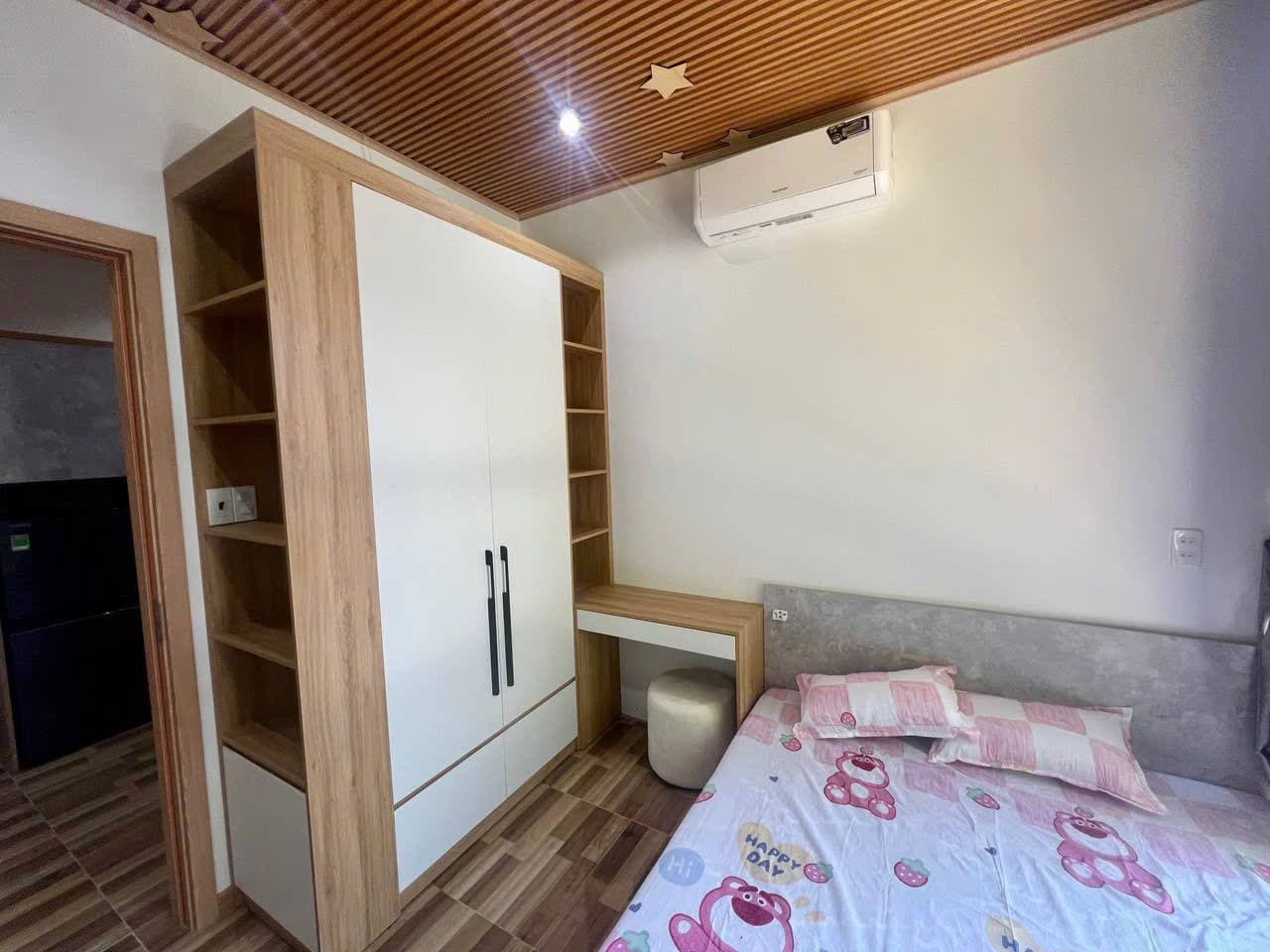 For rent: 2-room apartment — 4