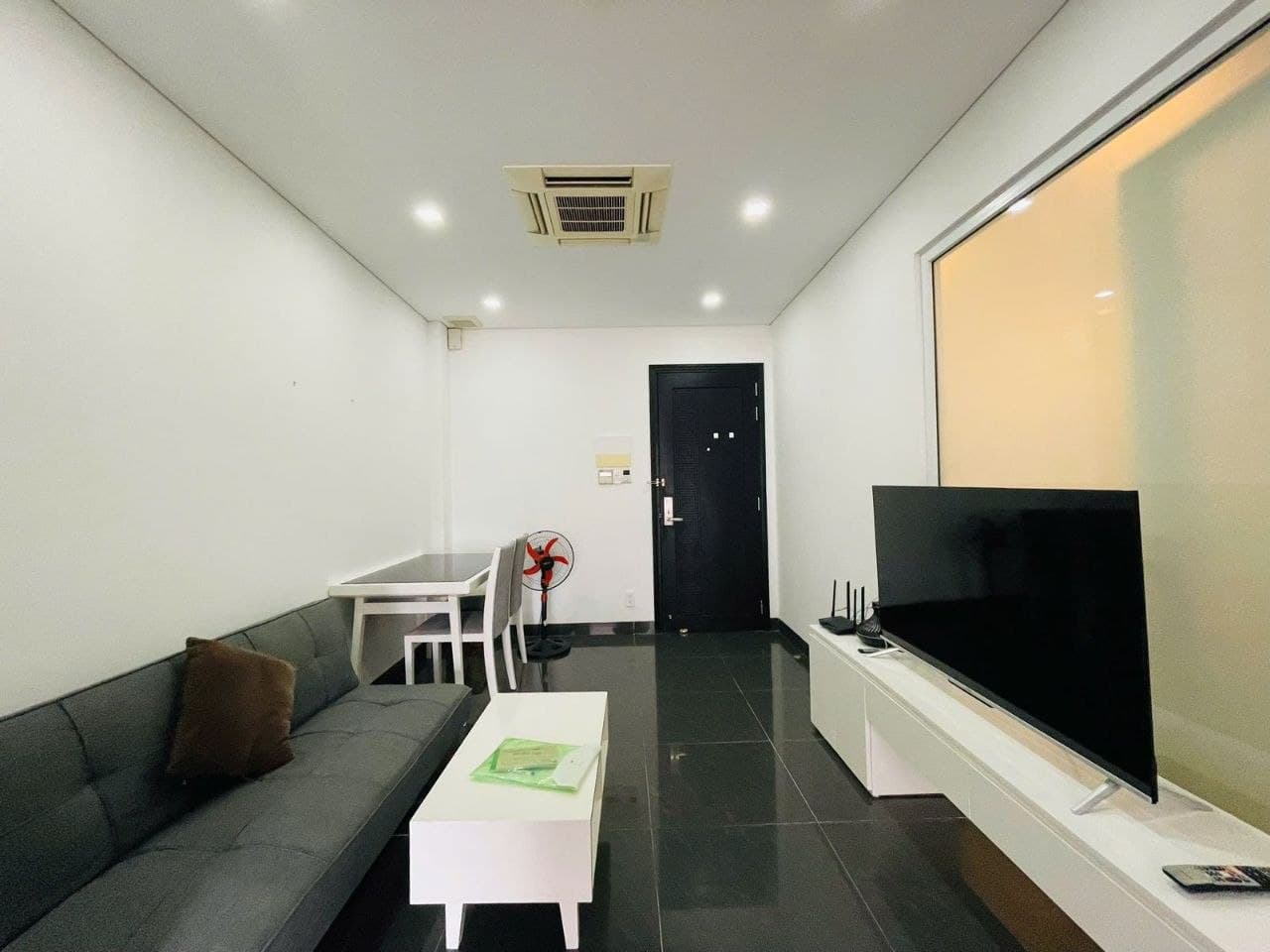 2-room apartment for rent — 3