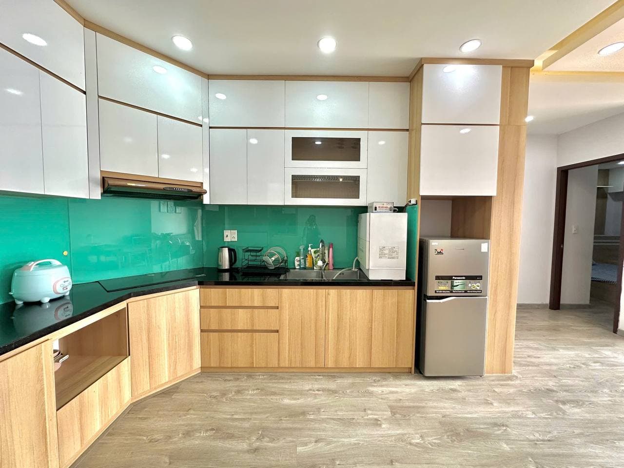 2 BR Apt