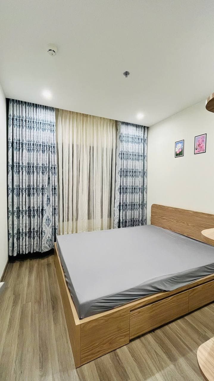 1 BR Apt — 5