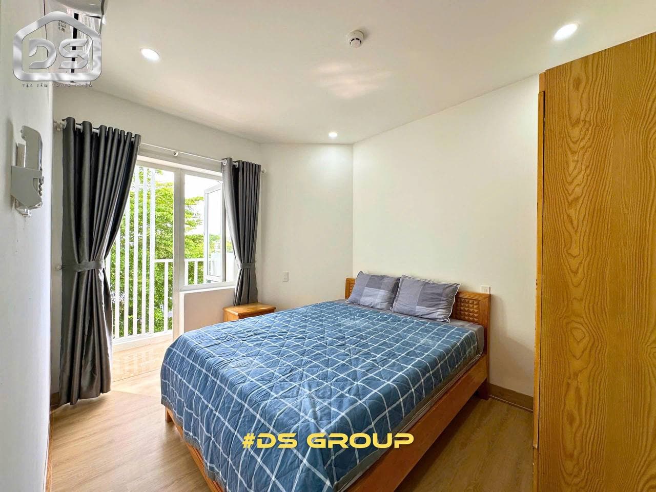 1 BR Apt — 4