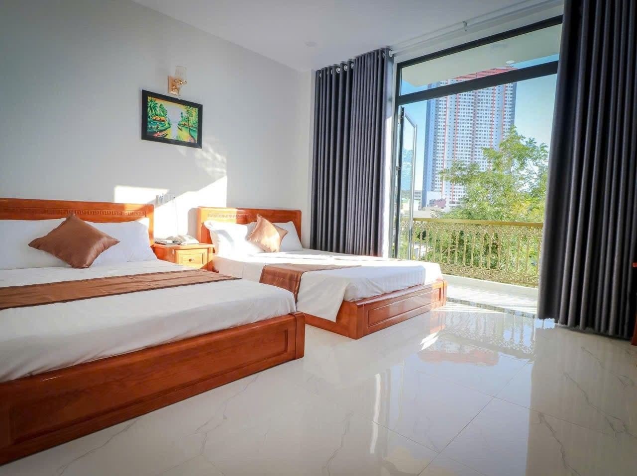 2 BR Apt — 2