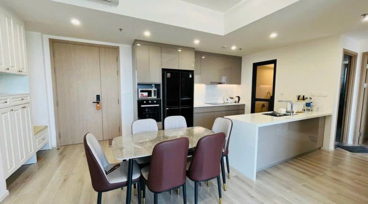 For rent: 3-room apartment