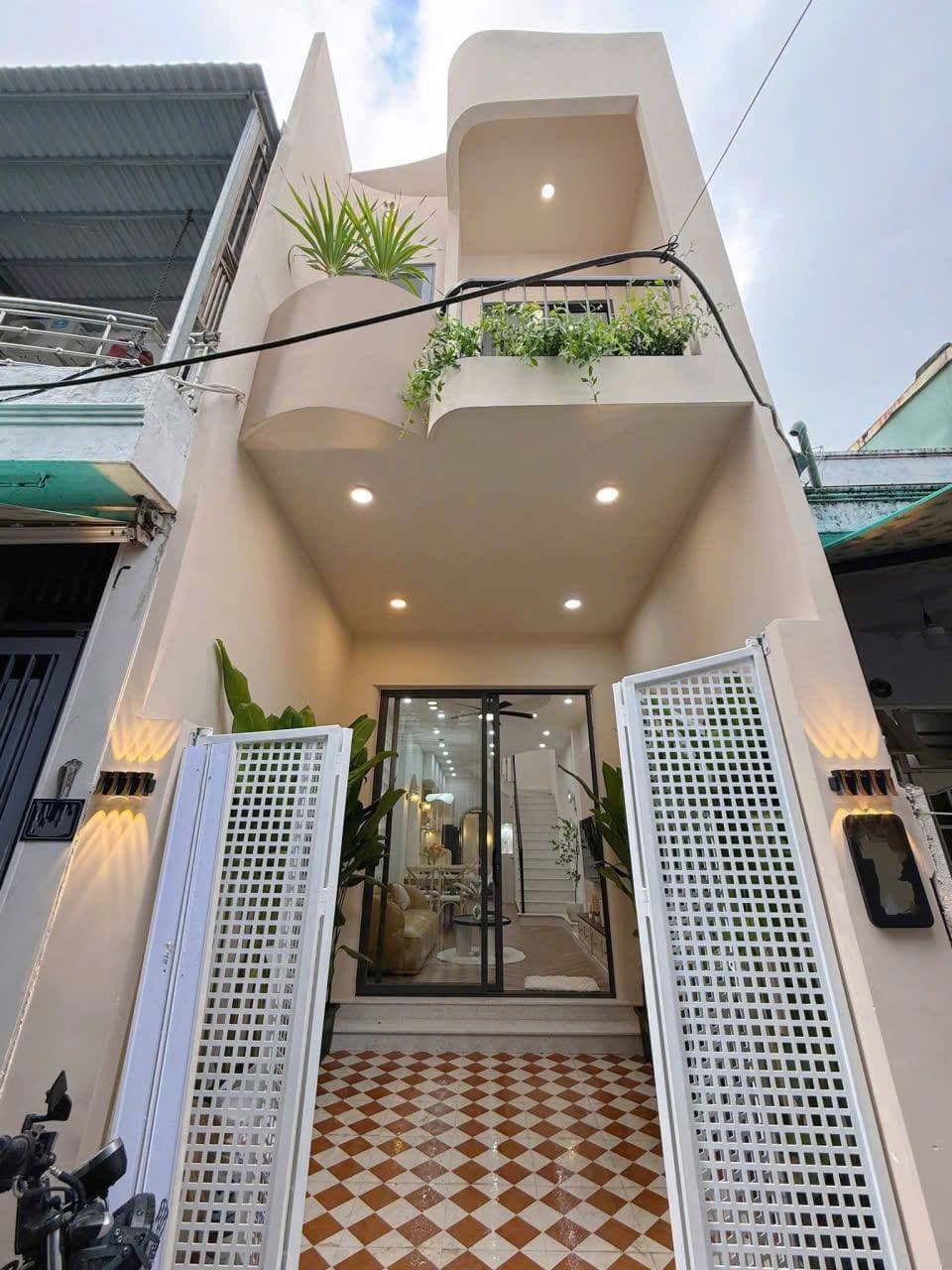 House — 2