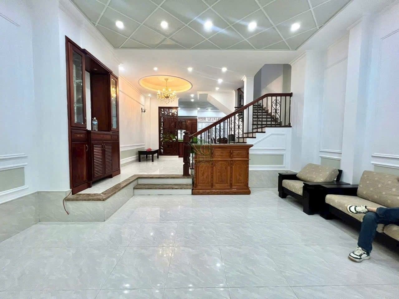 House for rent — 3