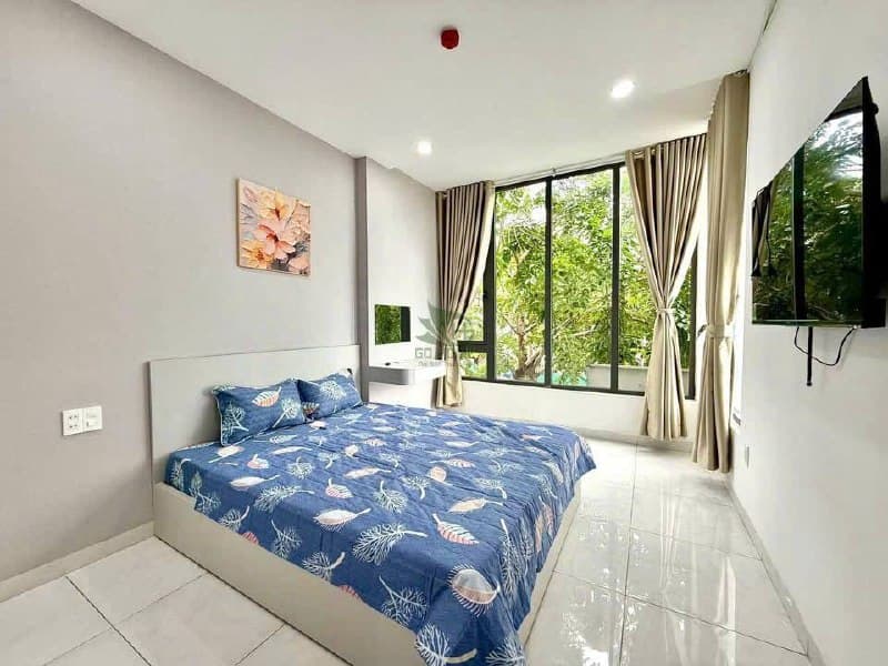 1 BR Apt — 2
