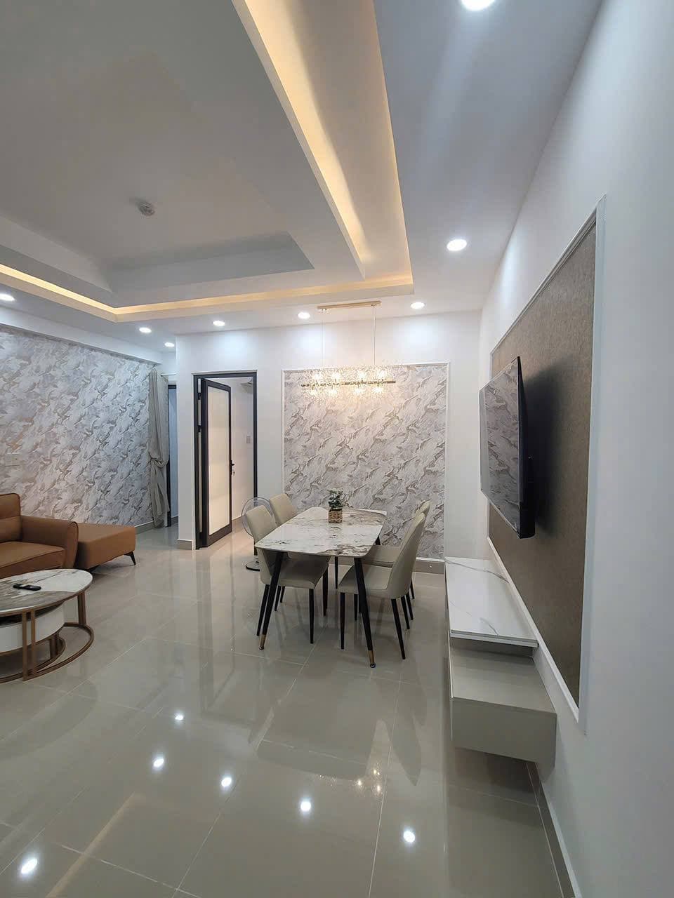 2-bedroom apartment for rent — 3