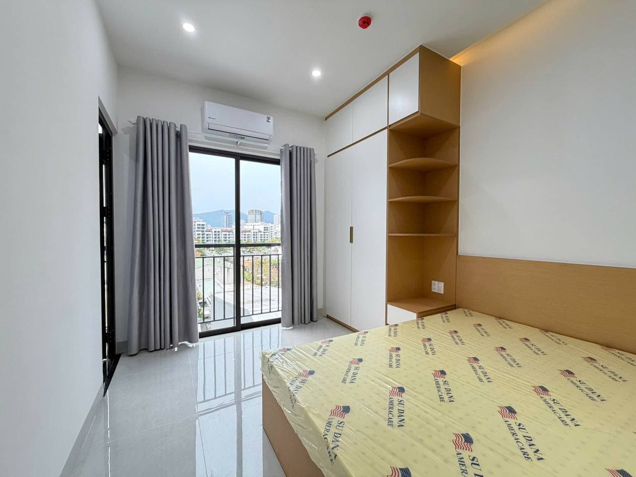 For rent: 1-bedroom apartment — 2