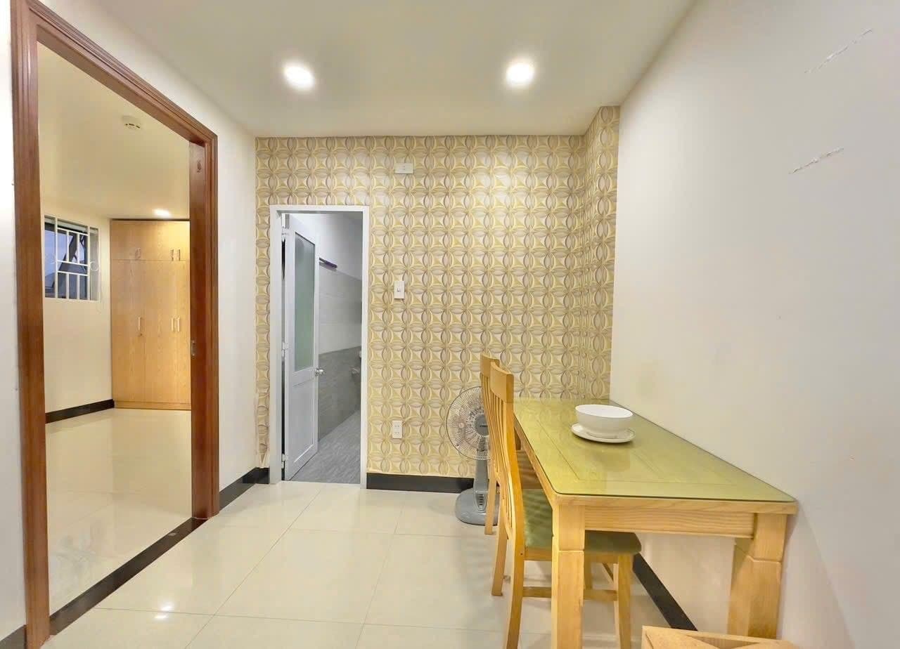 1 BR Apt