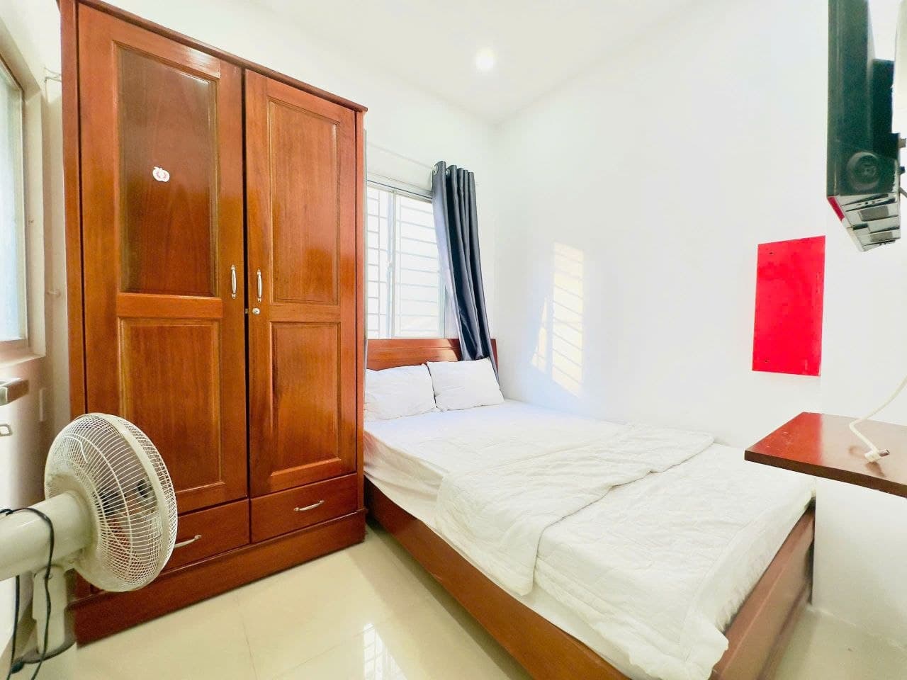 2 BR Apt — 2