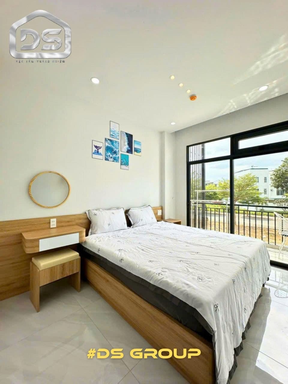 For rent: 1-bedroom apartment — 2