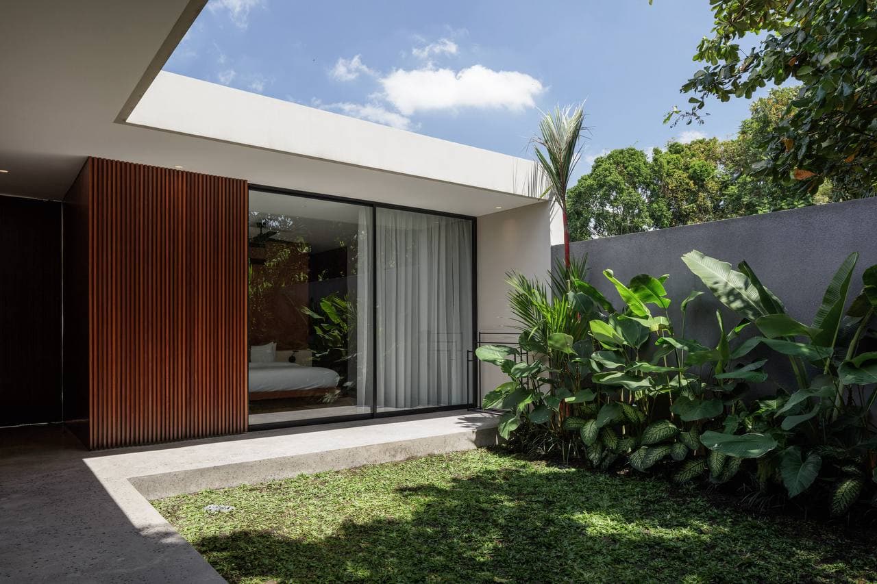 Villa — 2