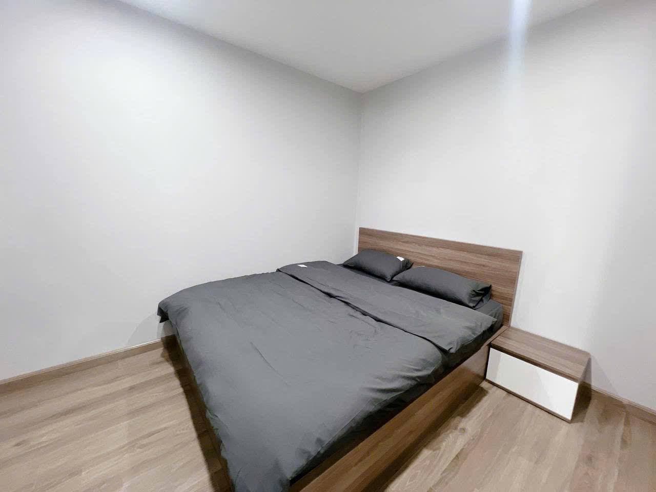 2 BR Apt — 4