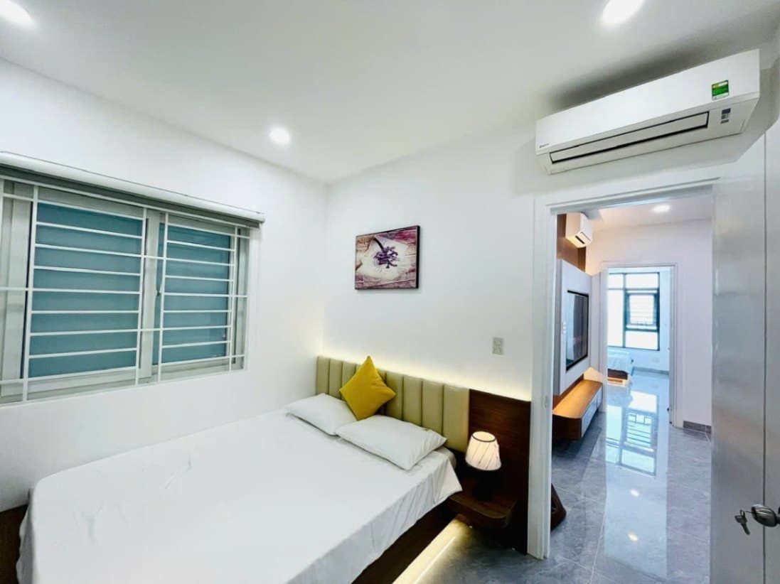 For rent: 2-room apartment — 4