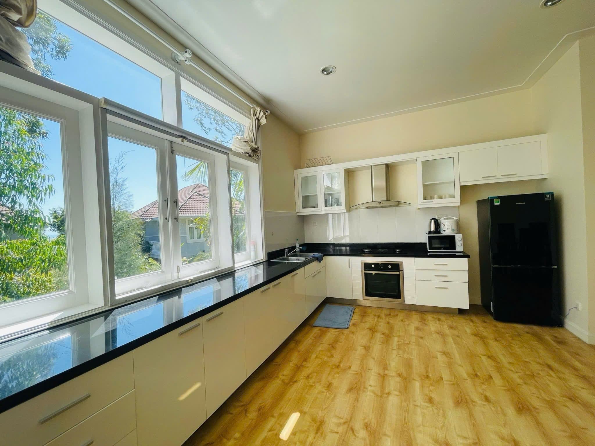 Villa — 3