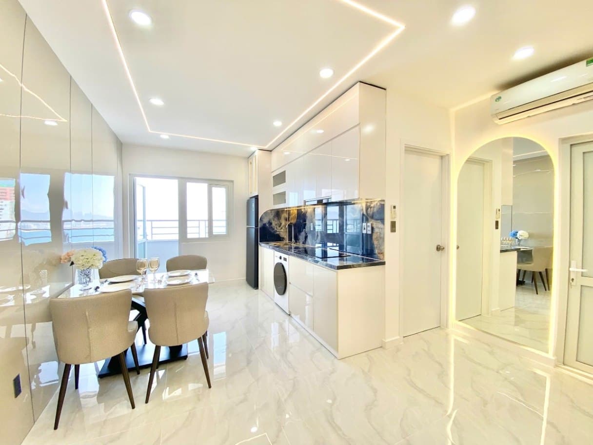 2 BR Apt — 3