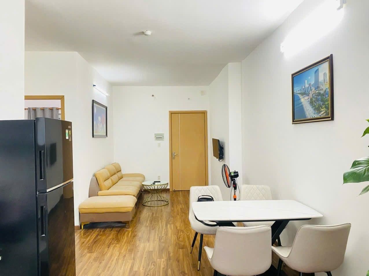 2 BR Apt — 5