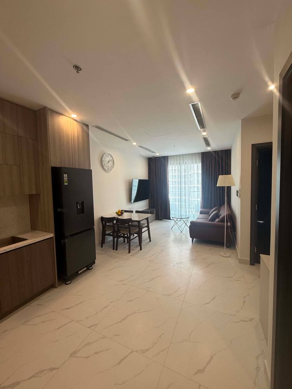 1 BR Apt — 2