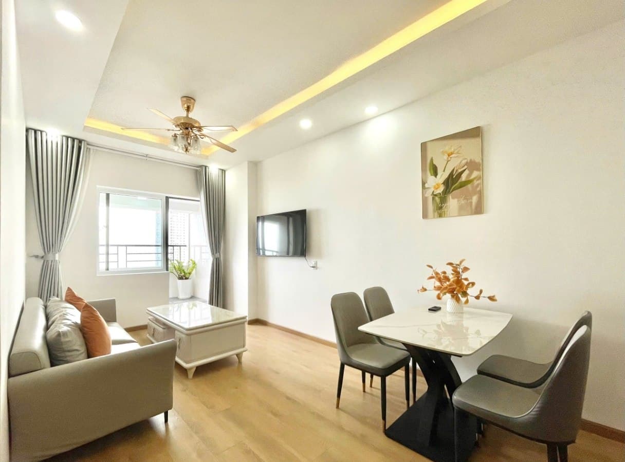 For rent: 2-room apartment — 2